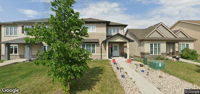 135 Bellflower Road（加拿大曼尼托巴省溫尼伯市）房屋照片