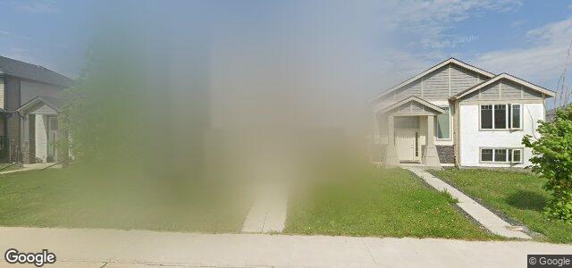 16 Red Spruce Road（加拿大曼尼托巴省溫尼伯市）房屋照片