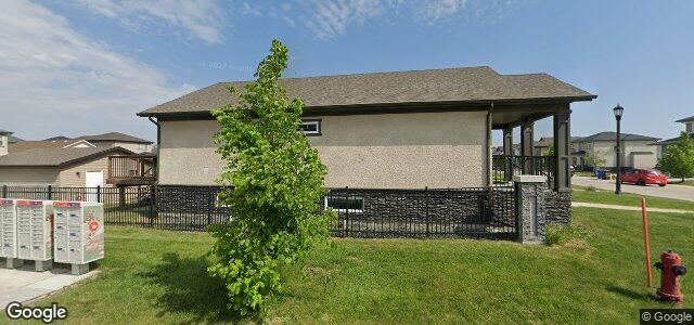 203 Brookfield Crescent ਦੀ ਫੋਟੋ, ਵਿਨੀਪਿਗ, ਮੈਨੀਟੋਬਾ