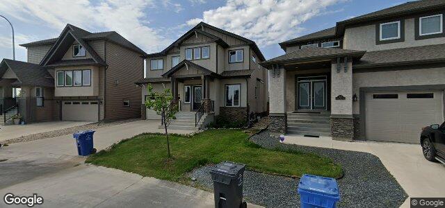 325 Bridge Lake Drive（加拿大曼尼托巴省溫尼伯市）房屋照片