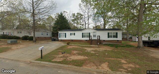 Photo of 156 Valley Brook Road in Winnipeg, Manitoba