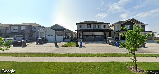 818 Bridge Lake Drive（加拿大曼尼托巴省溫尼伯市）房屋照片