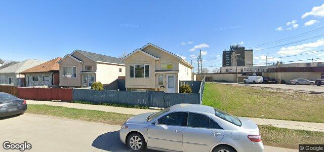 Photo of 1811 Ross Avenue W in Winnipeg, Manitoba