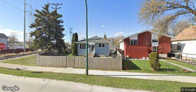 1882 Ross Avenue W（加拿大曼尼托巴省溫尼伯市）房屋照片