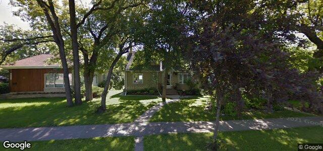 Larawan ng 27 Deer Lodge Place sa Winnipeg, Manitoba