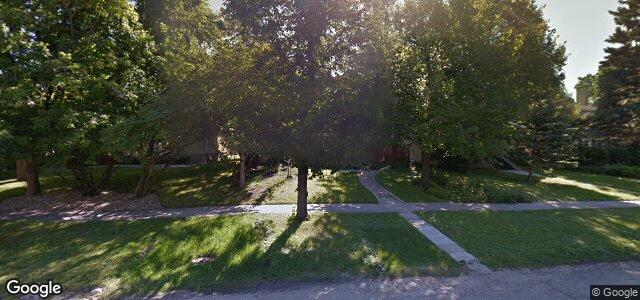 73 Deer Lodge Place（加拿大曼尼托巴省溫尼伯市）房屋照片