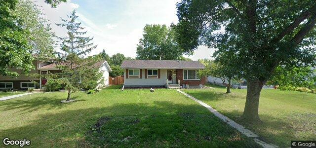 1061 Isbister Street（加拿大曼尼托巴省溫尼伯市）房屋照片