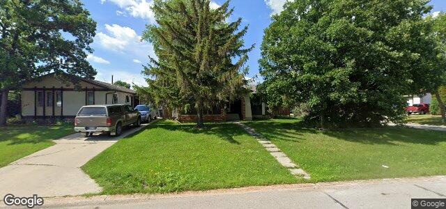 284 Stradford Street（加拿大曼尼托巴省溫尼伯市）房屋照片