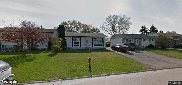 299 Bernadine Crescent（加拿大曼尼托巴省溫尼伯市）房屋照片