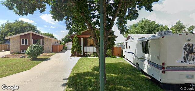 38 Capulet Crescent（加拿大曼尼托巴省溫尼伯市）房屋照片