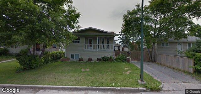 Photo of 629 Magnan Street in Winnipeg, Manitoba