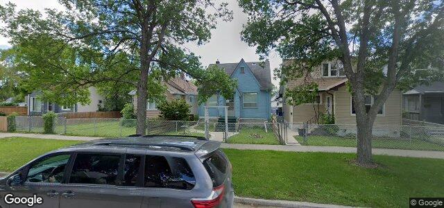 1008 Magnus Avenue（加拿大曼尼托巴省溫尼伯市）房屋照片