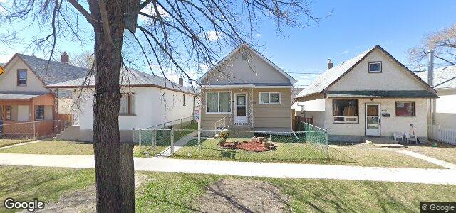 1020 Pritchard Avenue（加拿大曼尼托巴省溫尼伯市）房屋照片