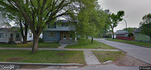 1021 Boyd Avenue（加拿大曼尼托巴省溫尼伯市）房屋照片