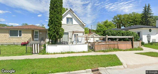 1033 Burrows Avenue（加拿大曼尼托巴省溫尼伯市）房屋照片