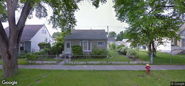 1038 Boyd Avenue（加拿大曼尼托巴省溫尼伯市）房屋照片