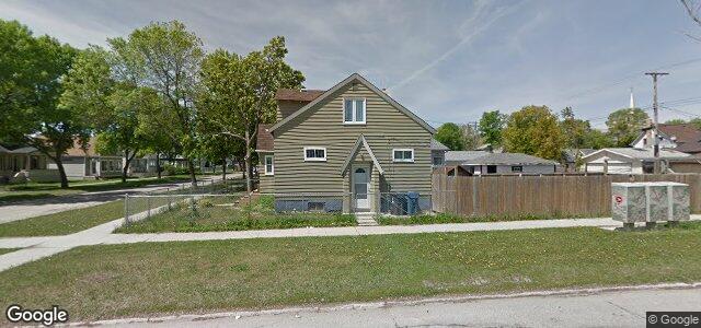 835 Manitoba Avenue（加拿大曼尼托巴省溫尼伯市）房屋照片