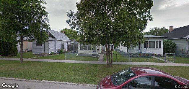 875 Manitoba Avenue（加拿大曼尼托巴省溫尼伯市）房屋照片