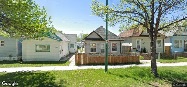 Photo of 888 Redwood Avenue in Winnipeg, Manitoba