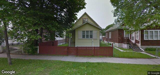 910 Aberdeen Avenue（加拿大曼尼托巴省温尼伯市）房屋照片