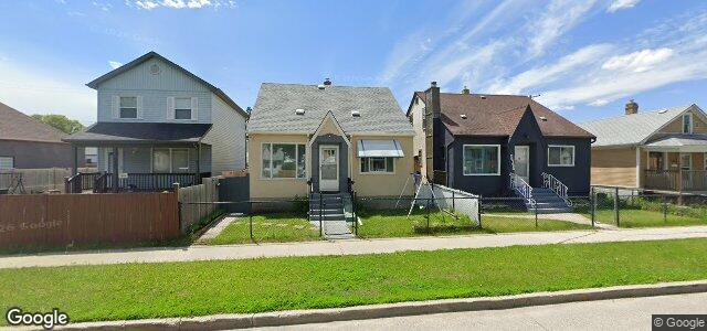 Photo of 934 Burrows Avenue in Winnipeg, Manitoba