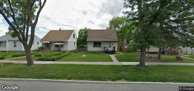 Photo of 1493 Manitoba Avenue in Winnipeg, Manitoba