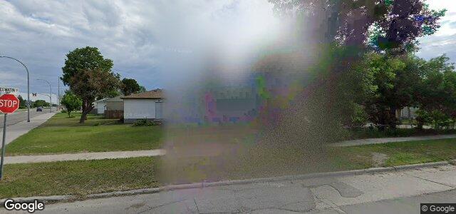 683 Keewatin Street（加拿大曼尼托巴省溫尼伯市）房屋照片