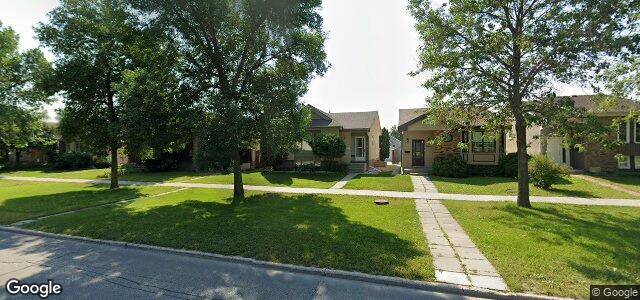 1020 Kildare Avenue E（加拿大曼尼托巴省溫尼伯市）房屋照片