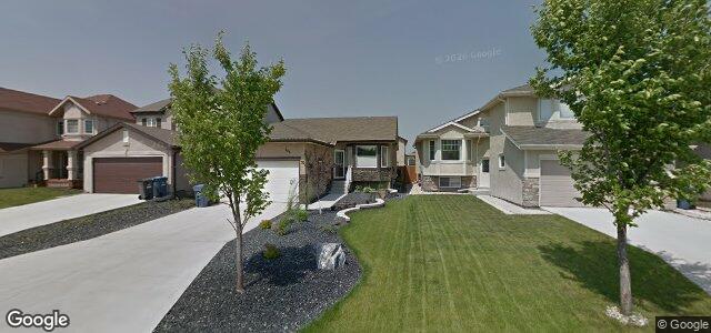 104 Remi Claeys Crescent（加拿大曼尼托巴省溫尼伯市）房屋照片