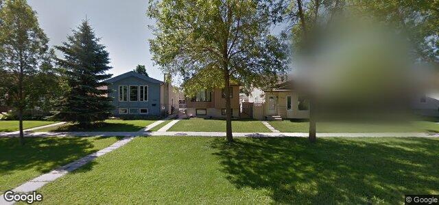 1076 Kildare Avenue E（加拿大曼尼托巴省溫尼伯市）房屋照片