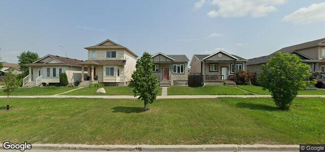 132 Redonda Street（加拿大曼尼托巴省溫尼伯市）房屋照片