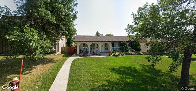 15 Bridgecrest Drive（加拿大曼尼托巴省溫尼伯市）房屋照片