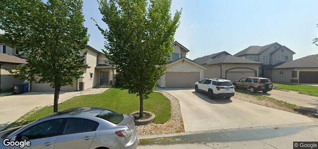 Photo of 150 Ed Golding Bay in Winnipeg, Manitoba