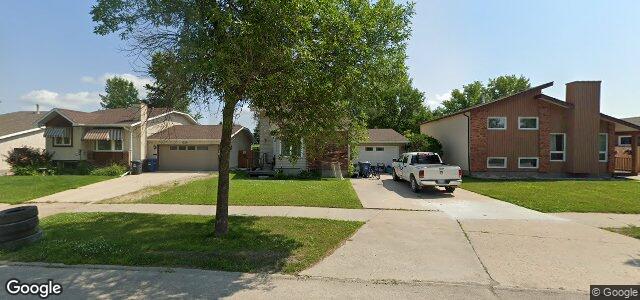 217 Alex Taylor Drive（加拿大曼尼托巴省溫尼伯市）房屋照片