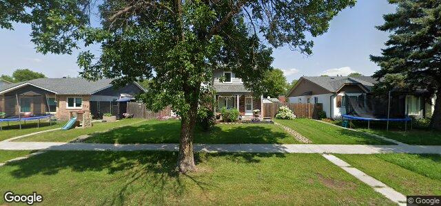 243 St Martin Boulevard（加拿大曼尼托巴省溫尼伯市）房屋照片