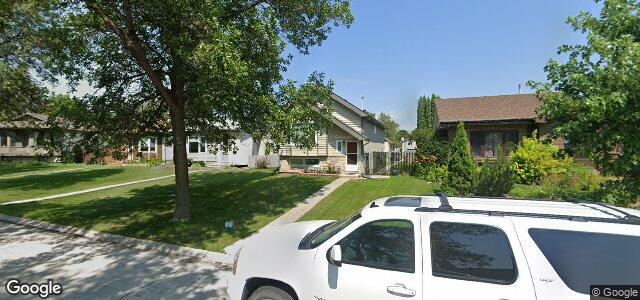 302 George Marshall Way（加拿大曼尼托巴省溫尼伯市）房屋照片