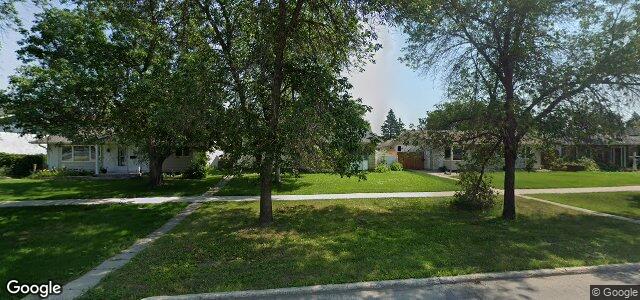 374 Redonda Street（加拿大曼尼托巴省溫尼伯市）房屋照片