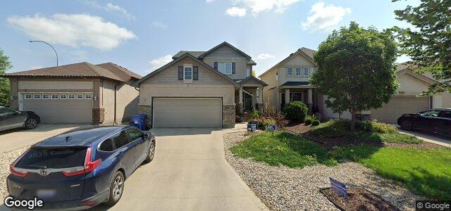 Photo of 7 Romance Lane in Winnipeg, Manitoba