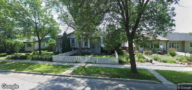 702 Mcmeans Avenue E（加拿大曼尼托巴省溫尼伯市）房屋照片