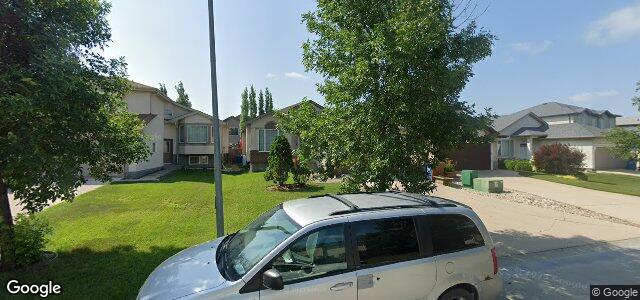 80 Chadwick Crescent（加拿大曼尼托巴省温尼伯市）房屋照片