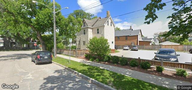 388 Elgin Avenue（加拿大曼尼托巴省溫尼伯市）房屋照片