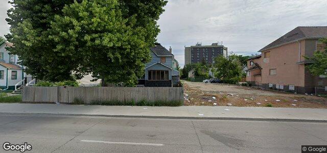 423 William Avenue（加拿大曼尼托巴省溫尼伯市）房屋照片