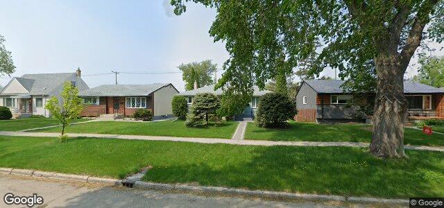 555 Borebank Street（加拿大曼尼托巴省溫尼伯市）房屋照片