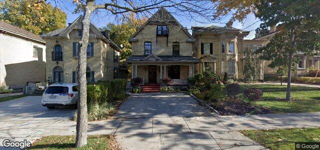 574 Waterloo Street（加拿大曼尼托巴省溫尼伯市）房屋照片