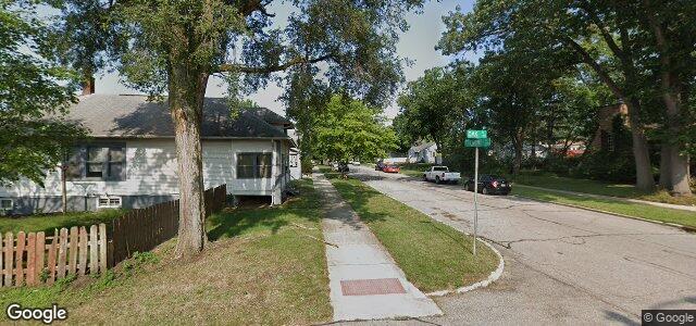 607 Oak Street（加拿大曼尼托巴省溫尼伯市）房屋照片