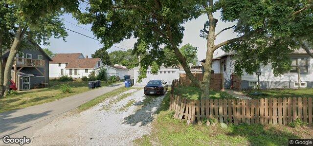 641 Oak Street（加拿大曼尼托巴省溫尼伯市）房屋照片