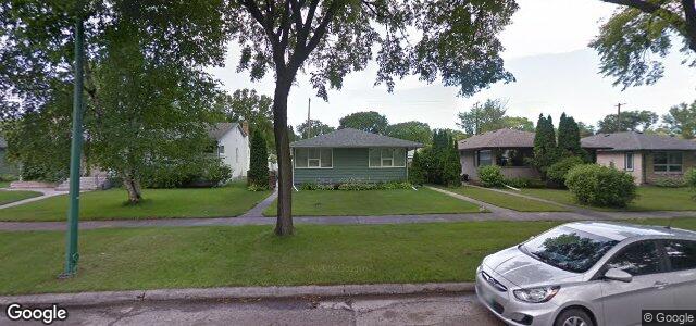 Photo of 641 Queenston Street in Winnipeg, Manitoba