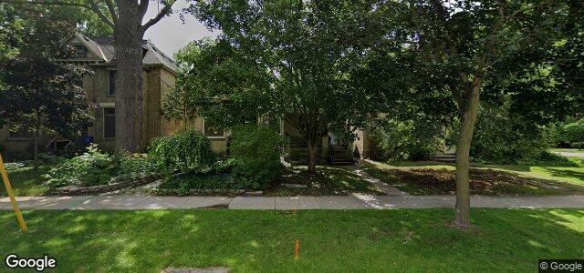 653 Waterloo Street（加拿大曼尼托巴省溫尼伯市）房屋照片