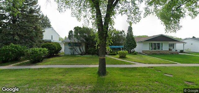 654 Waverley Street（加拿大曼尼托巴省溫尼伯市）房屋照片