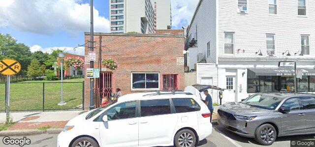 657 Cambridge Street（加拿大曼尼托巴省溫尼伯市）房屋照片